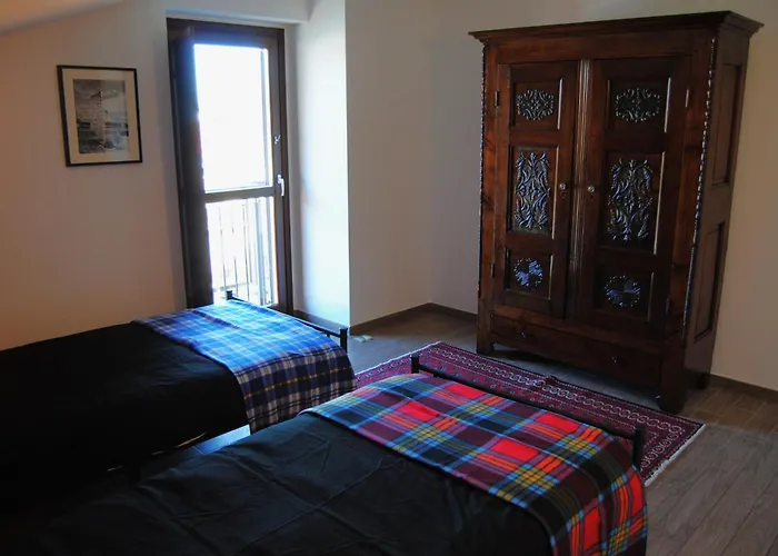 Vintage Apartment