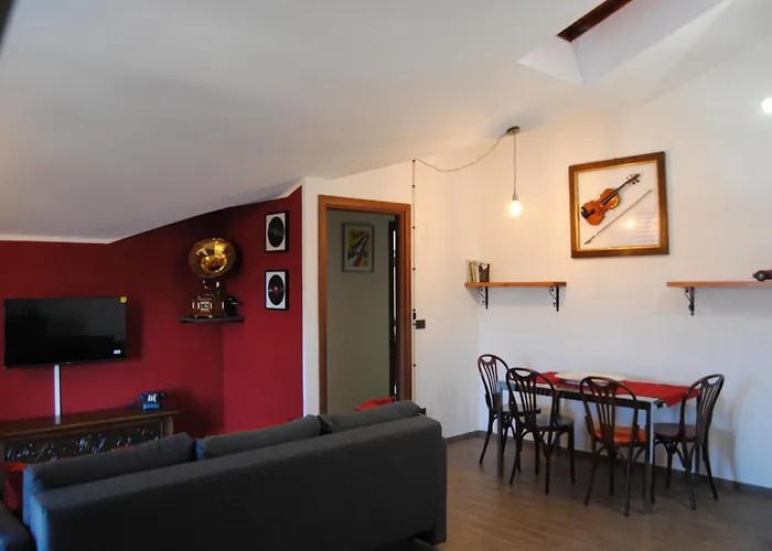 Vintage Apartment